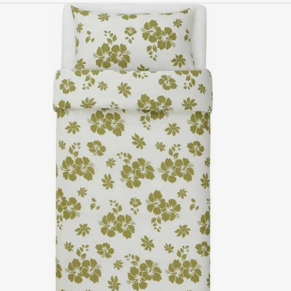 IKEA Vartorel Twin duvet cover and pillowcase